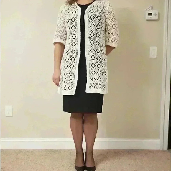 HAND CROCHET WOMEN TOP  - Picture 2 of 5